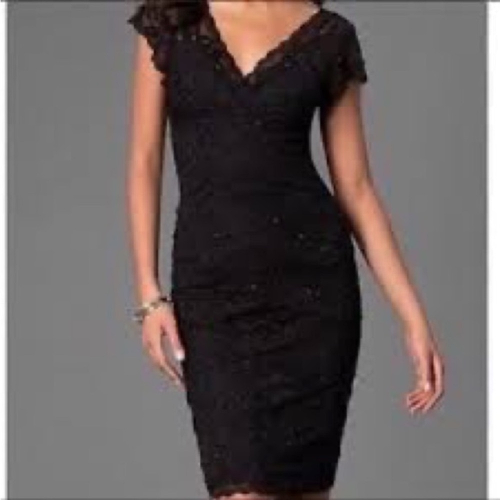 Marina Black Stretchy Pace Sequin Bodycon Dress, size 4